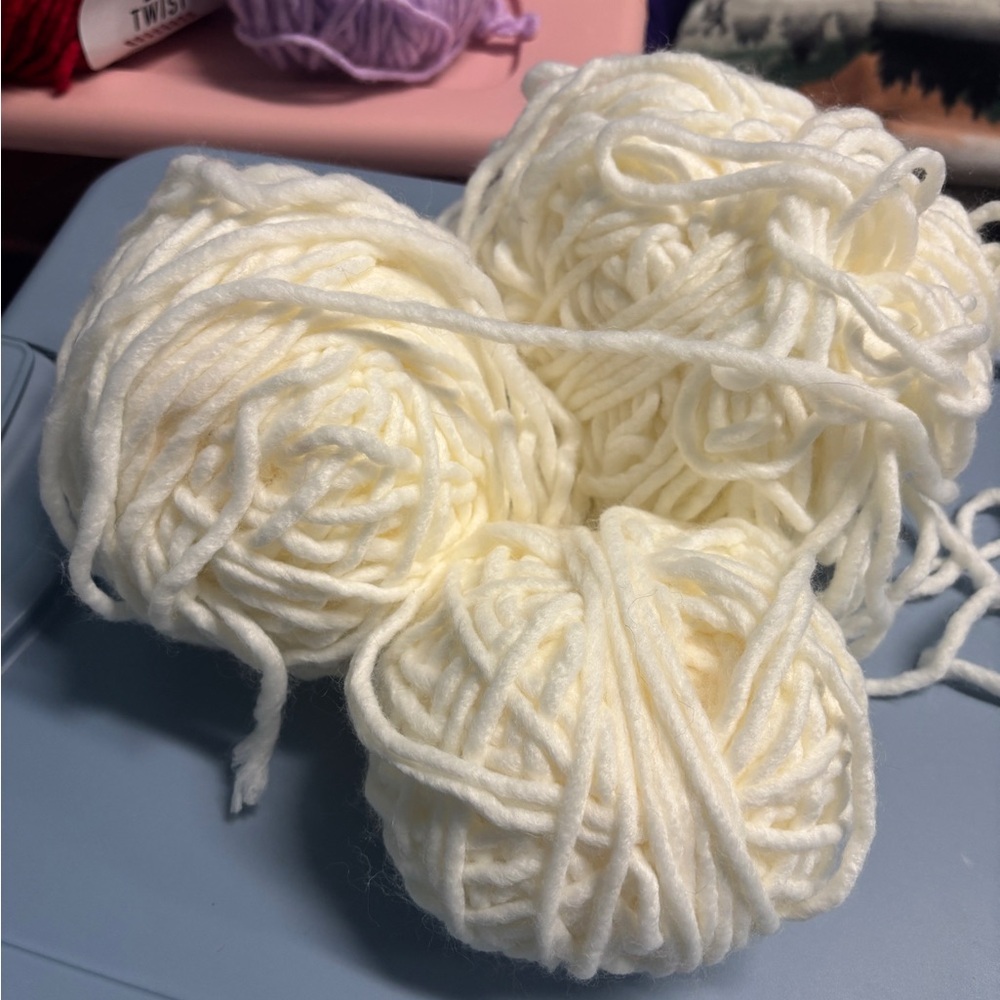 Big Twist Icing White